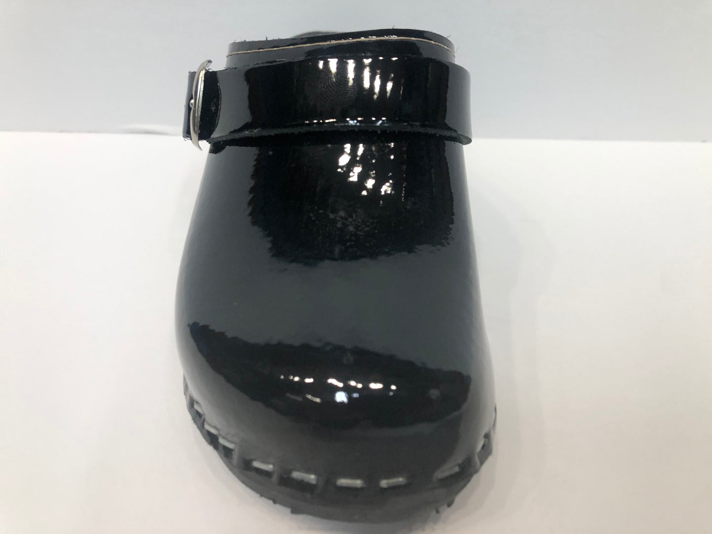 CLOG BLACK PATENT