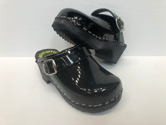 CLOG BLACK PATENT