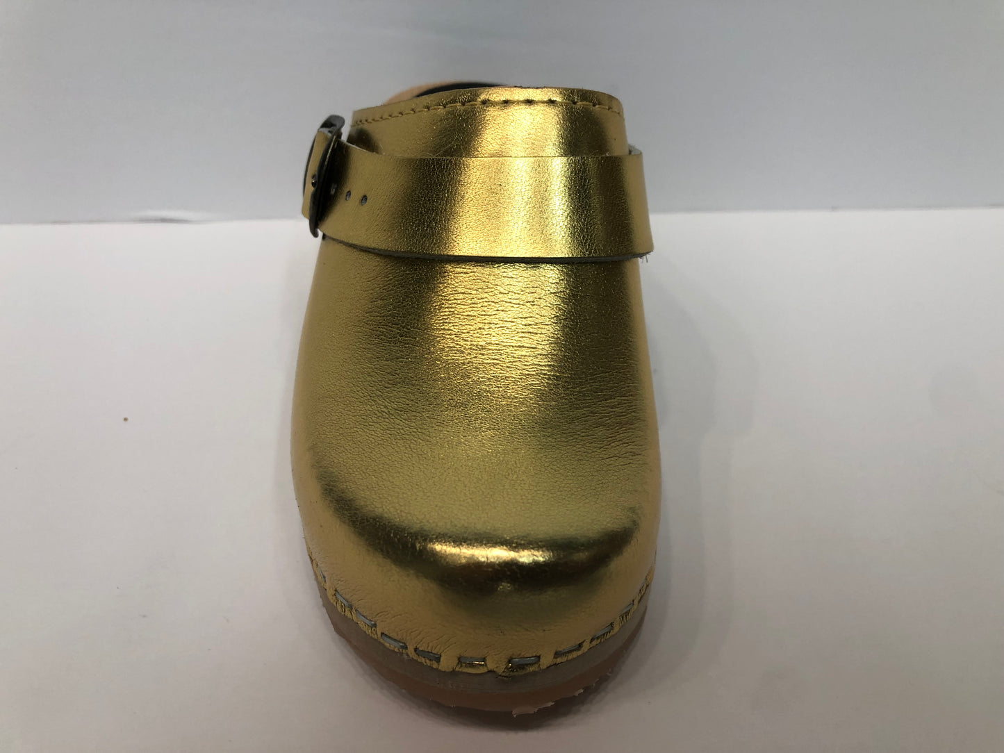 CLOGS GOLD