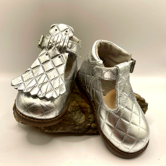 Hard Bottom Baby Walking Shoes: A Complete Guide for New Parents